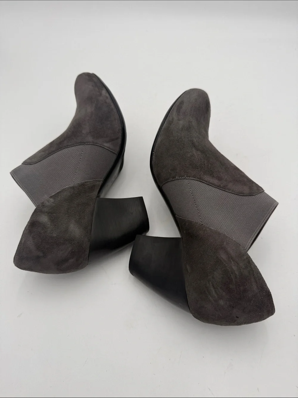 Vaneli Women’s Suede Ankle Booties Dark Gray women 9M casual office fall winter